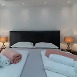 别墅 In - Haus Fuer 8 Personen