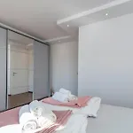 In - Haus Fuer 8 Personen 别墅