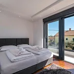 别墅 In - Haus Fuer 8 Personen 沃迪切