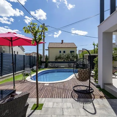 In - Haus Fuer 8 Personen Villa Vodice