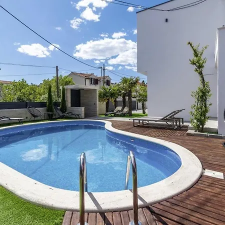 In - Haus Fuer 8 Personen *