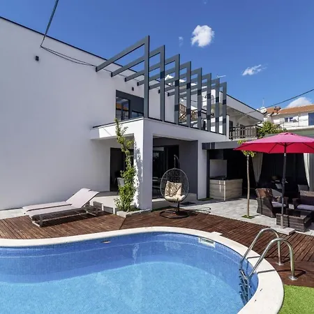 In - Haus Fuer 8 Personen