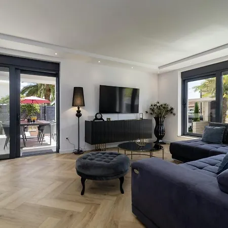 In - Haus Fuer 8 Personen Vodice