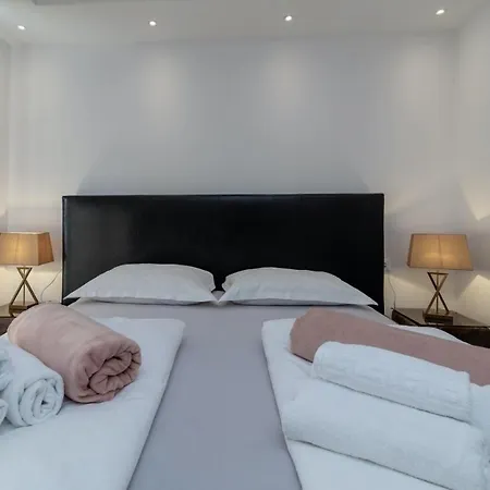 In - Haus Fuer 8 Personen Vodice