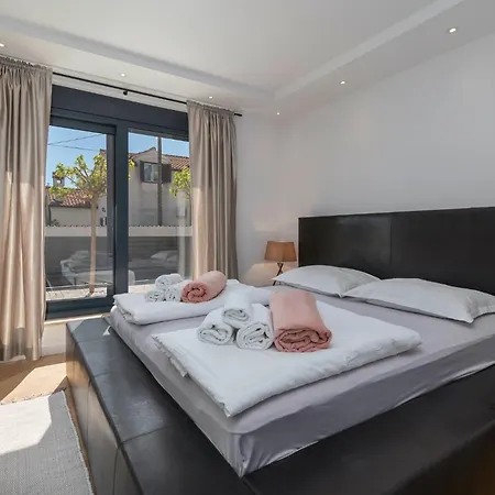 In - Haus Fuer 8 Personen