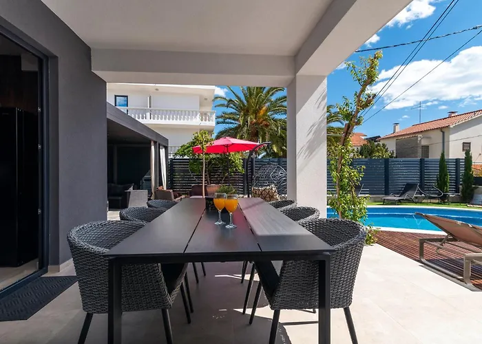 In - Haus Fuer 8 Personen Vodice