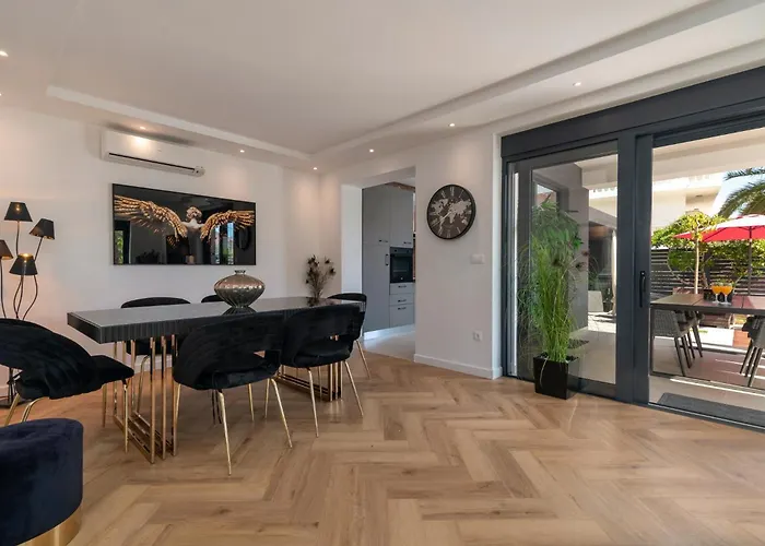 In - Haus Fuer 8 Personen Villa Vodice