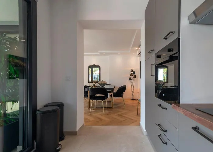 Villa In - Haus Für 8 Personen