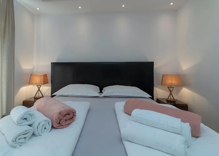 Villa In - Haus Fuer 8 Personen